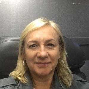 Meet your Posher, Sharon